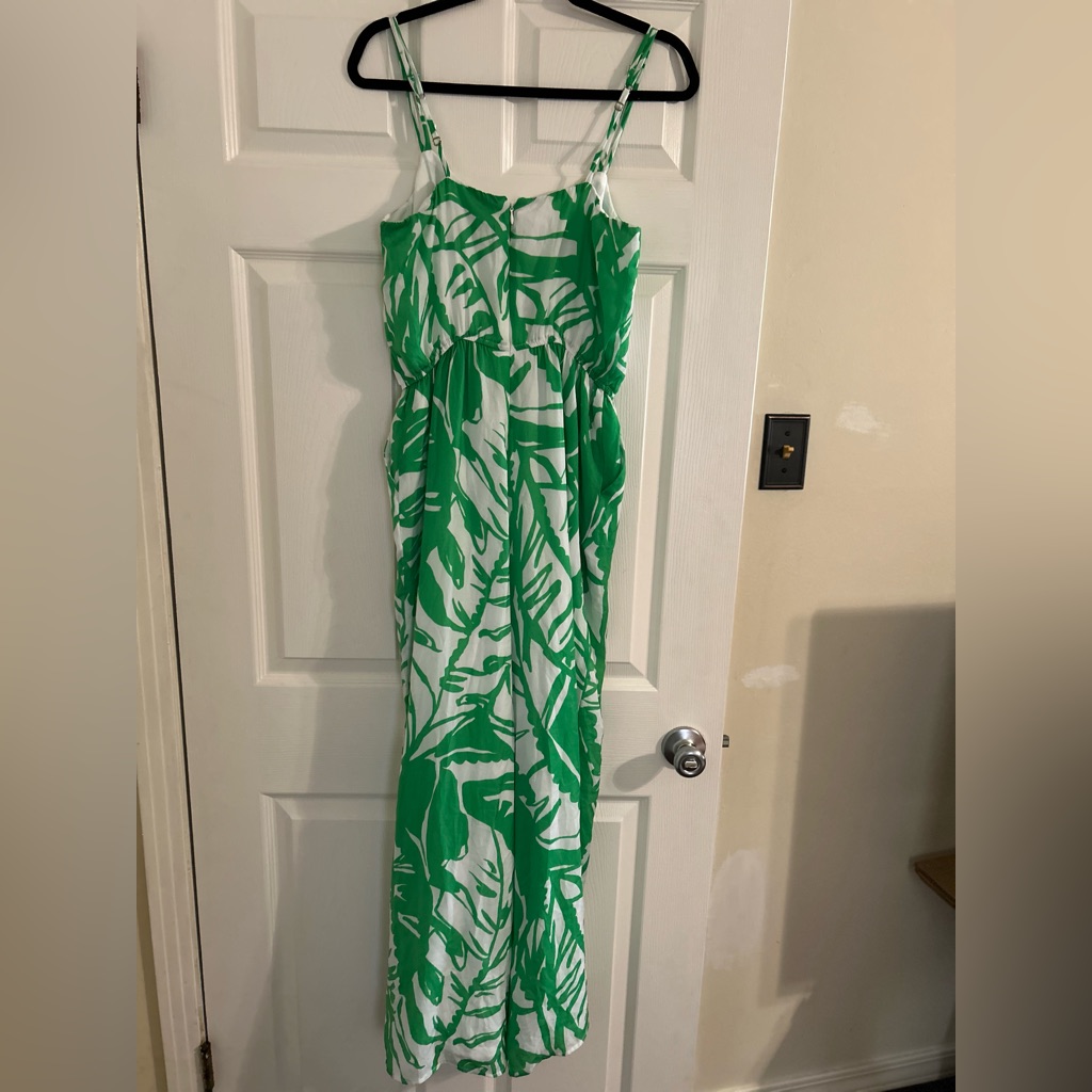 Green And White Leaf Print L Lilly Pulitzer Jump Suit